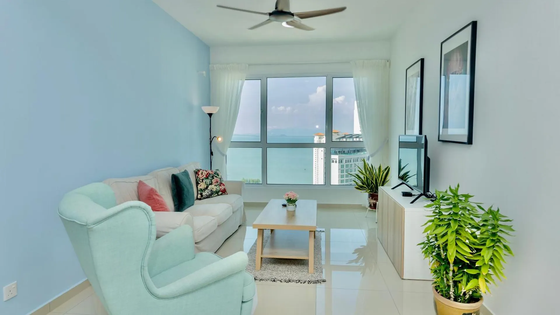 Apartment Good Seaview Holiday Home, Next To Straits Quay Tanjung Tokong Malaysia